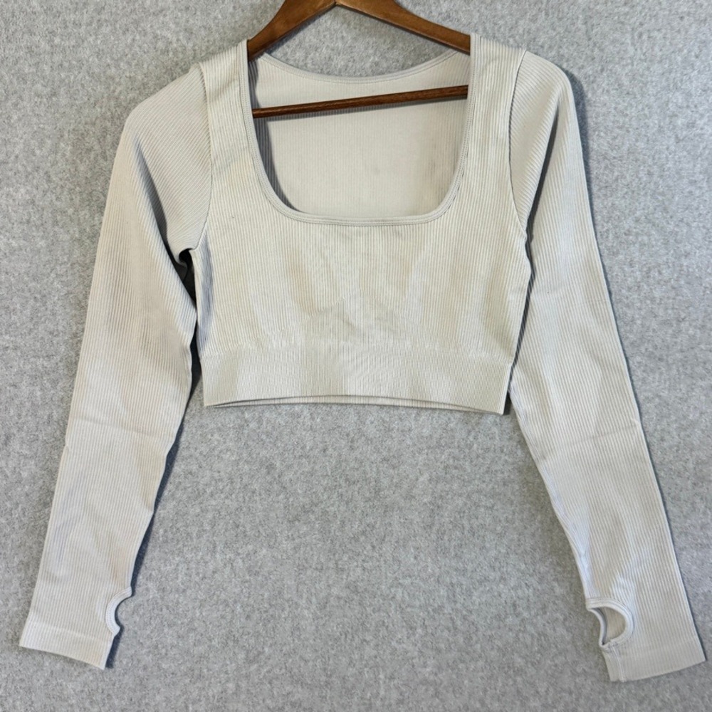 OQQ Ribbed Crop Top Athleisure L Gray Good Thumbholes Square Neck